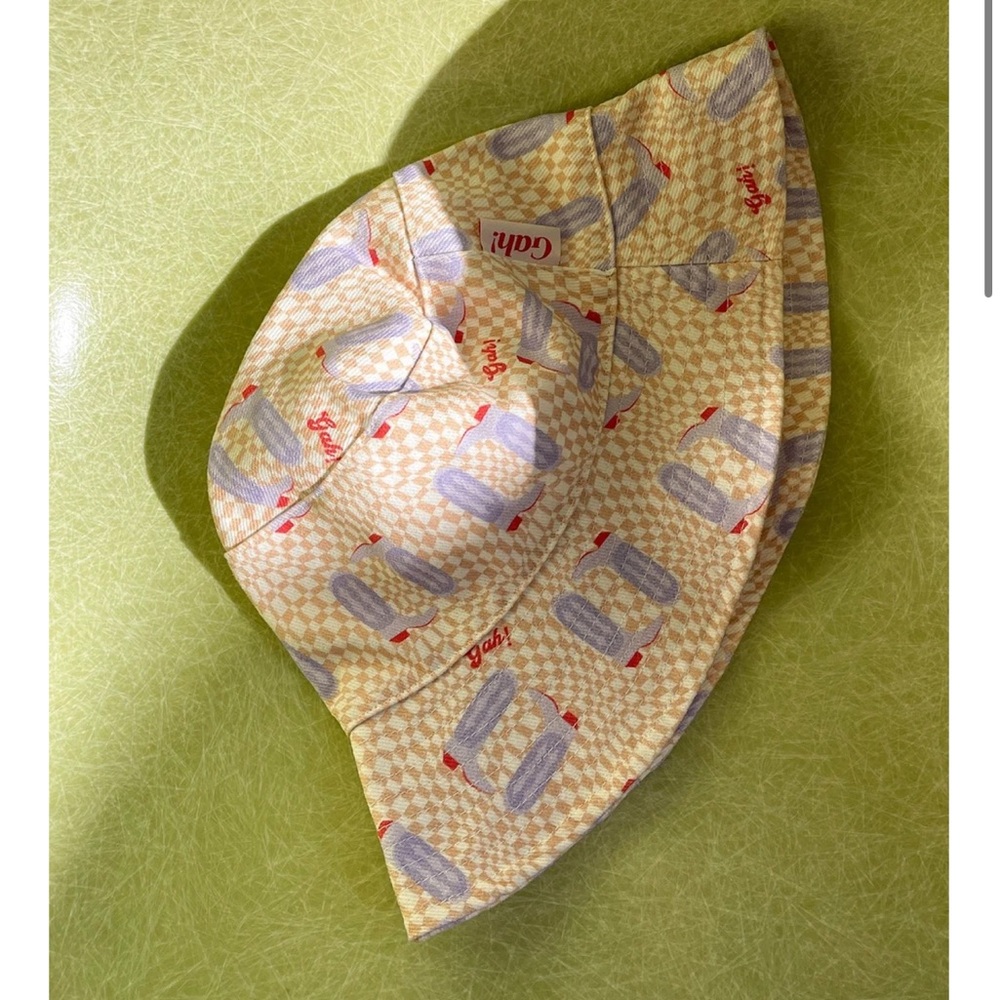 Gah! Patterned Bucket Hat - Picture 4 of 5